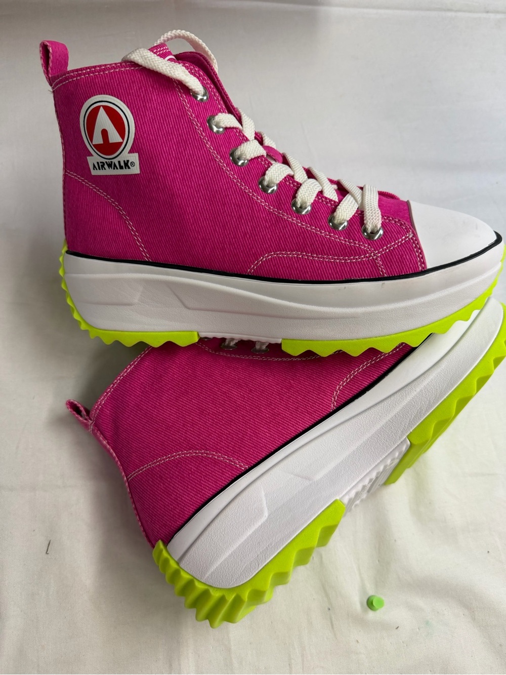 Wanollie 6 Hot Pink High-Top Canvas Sneakers with White Laces - Picture 7 of 11